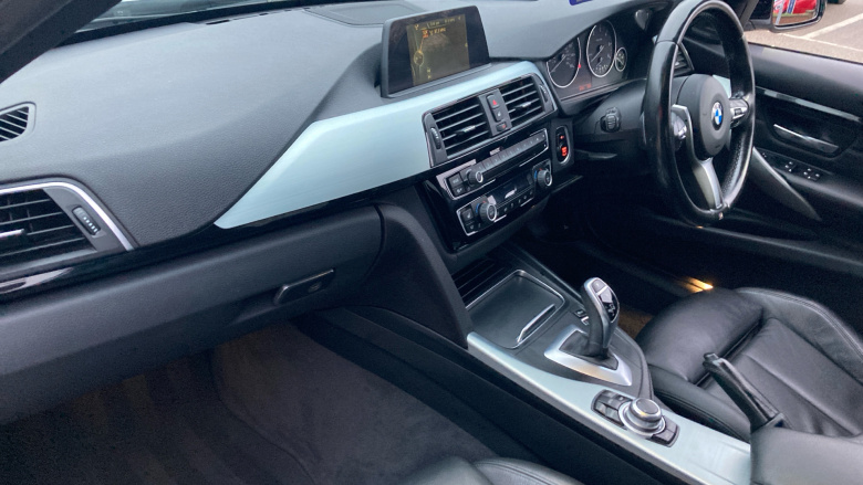 BMW 3 Series 320d xDrive M Sport 4dr Step Auto Diesel Saloon